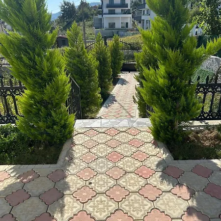 Holiday home Afilli Muestakil Bahceli Guenluek